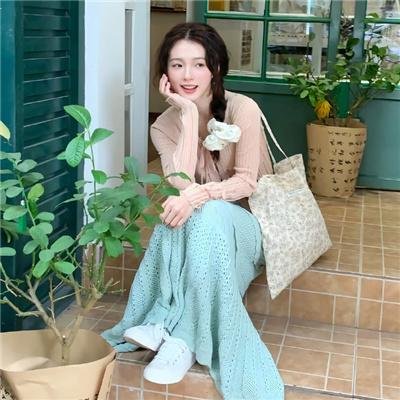 资本小姐下乡后被婆婆带飞